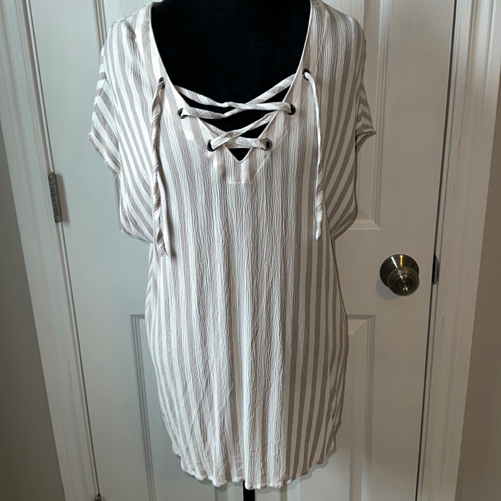 V-neck Top